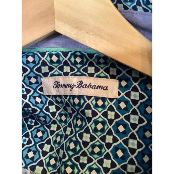 Tommy Bahamas Men's Blue Washable 100% Silk Geometric Button up Shirt Sz XL - Picture 3 of 5